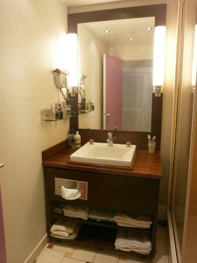 Studio En Bord De Mer - Residence La Vieille Tour Le Gosier  Ngoại thất bức ảnh